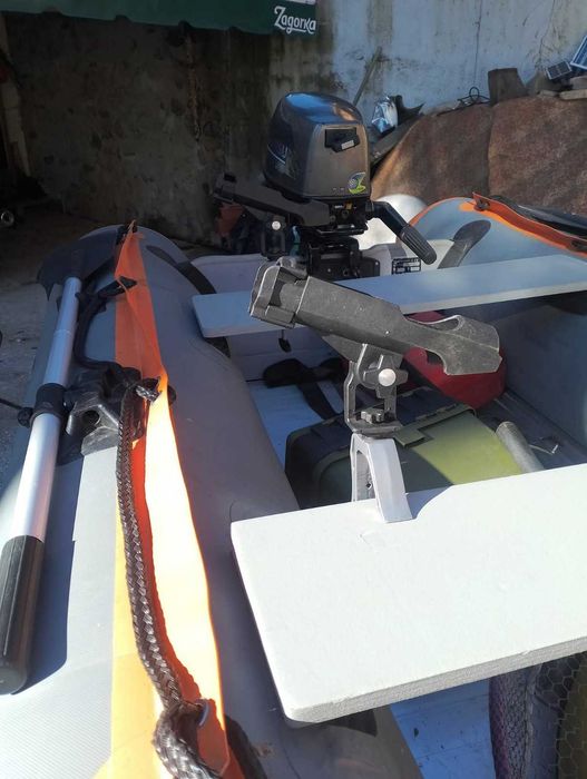 Колесар, надуваема лодка 3.30 с твърдо дъно