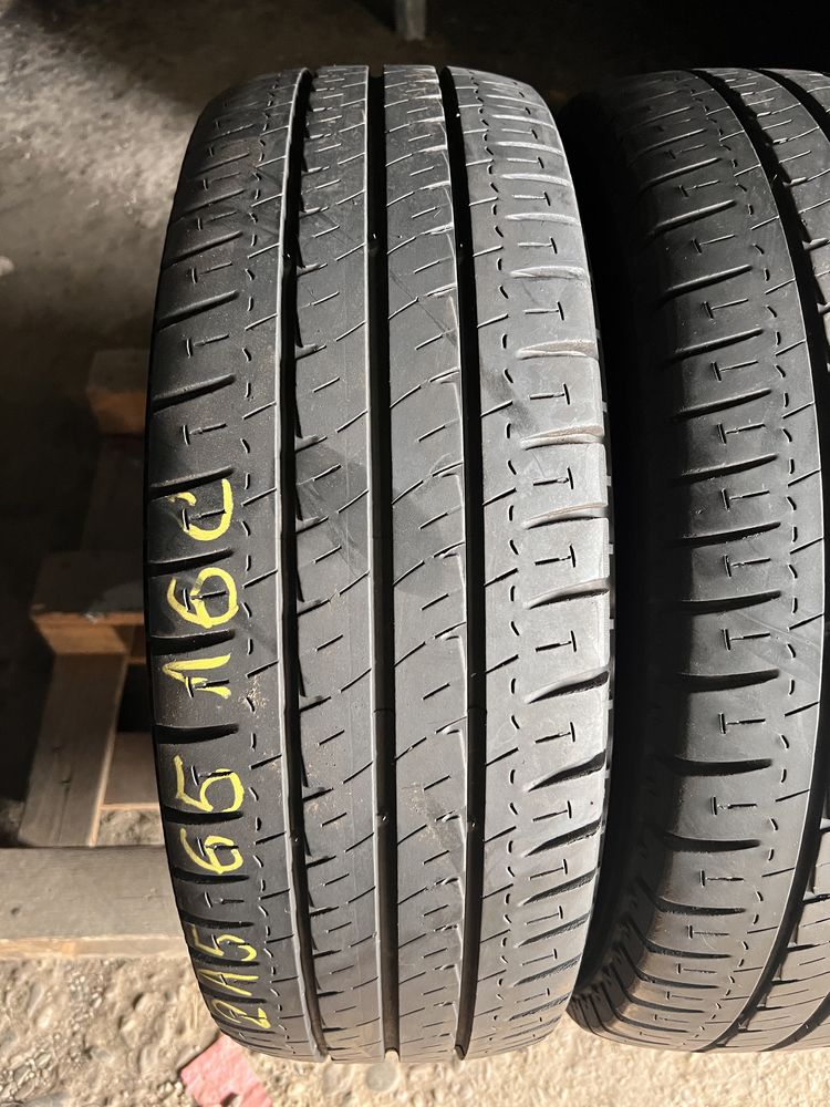 4 anvelope vara 215/65/16 C , Michelin , 8 mm