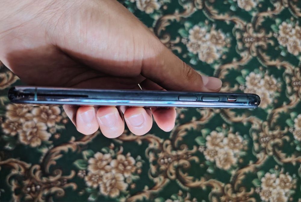 Nomi: Iphone 11 pro