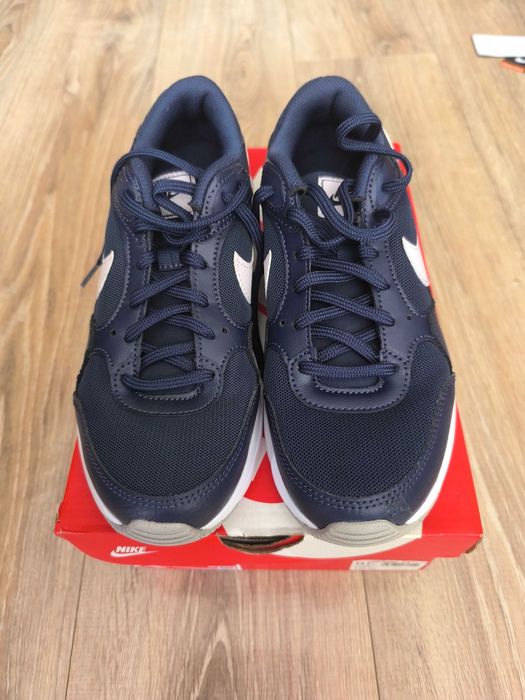 Нов Найк Nike air max 38.5номер маратонки сникърси