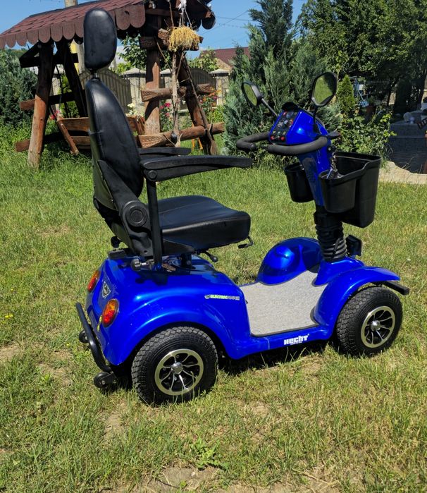 Vând scooter elctric Hecht Wise Blue motor 500W (Nou )