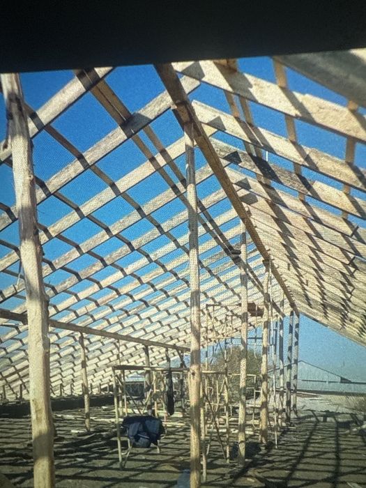 Tom uramiz sivarka ferma yog’och bilanam kirisha