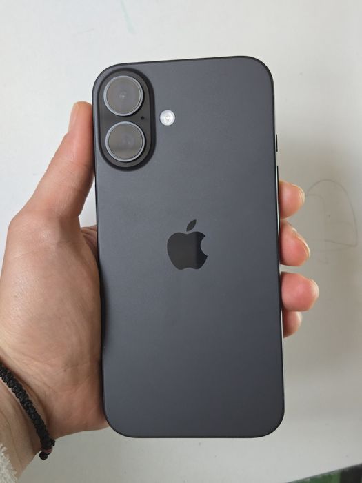 Vand/schimb iPhone 16 128gb