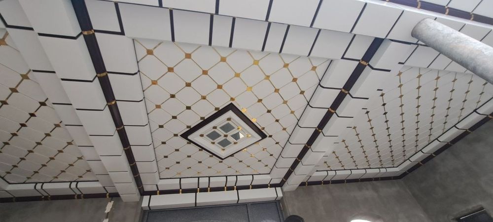 Туникабонд усталари