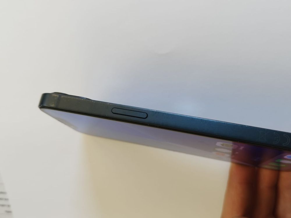 Iphone 13 -Defect ecran si baterie