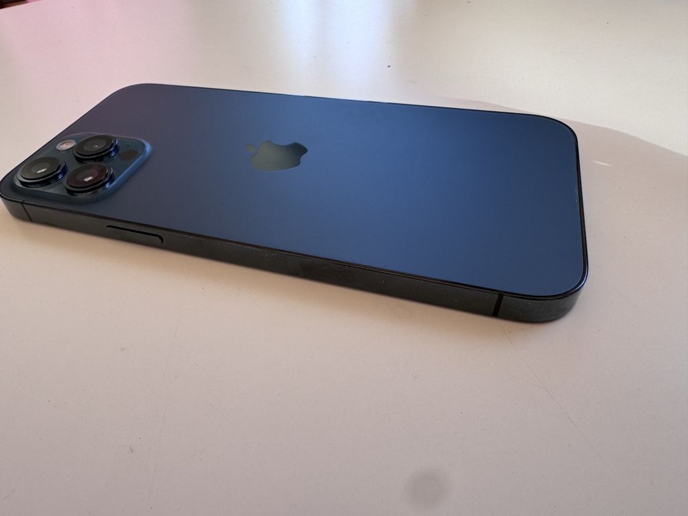 iPhone 12 Pro и iPhone 12 pro max 128 GB pacific blue перфектен