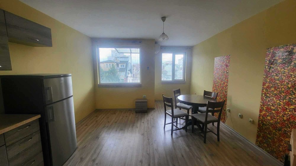 Дава се под наем Двустаен апартамент в Варна, Трошево - 57 кв.м за 124000 € - Снимка #3