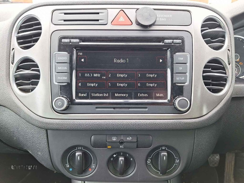 Centuri siguranta spate Volkswagen Tiguan 5N 2009 SUV 2.0 TDI