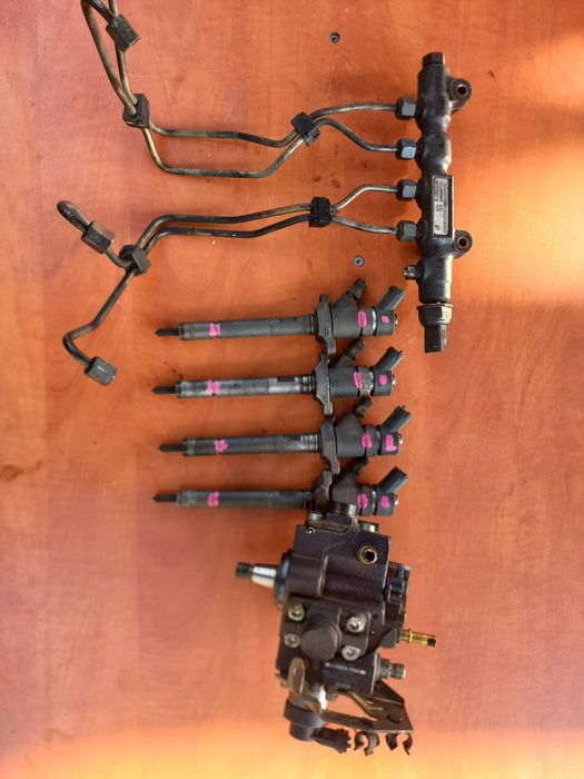 Kit injecție ford focus 2,peugeot 307,Mazda 3 motor 1.6 diesel