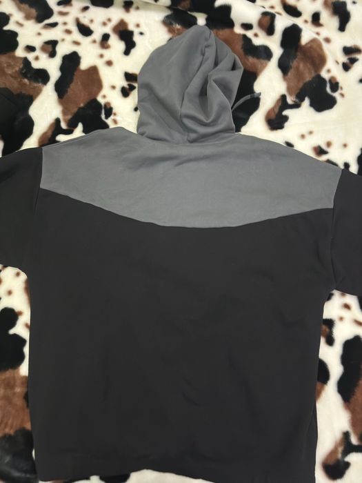 Екип Emporio Armani