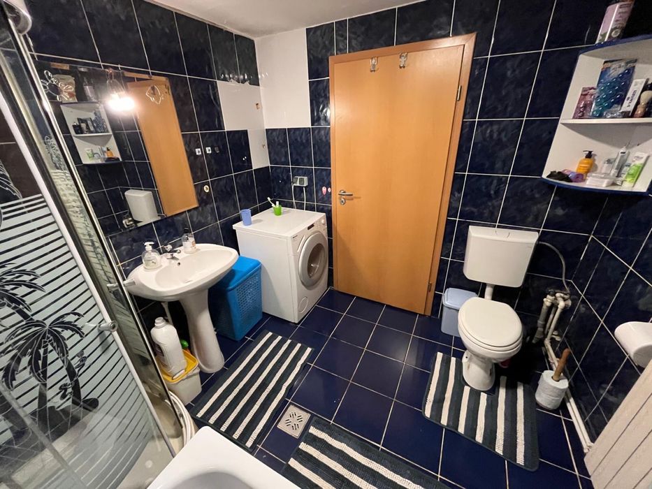 Inchiriez casa in regim hotelier