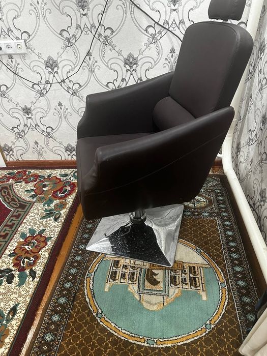 Кресло сотилади холати янги