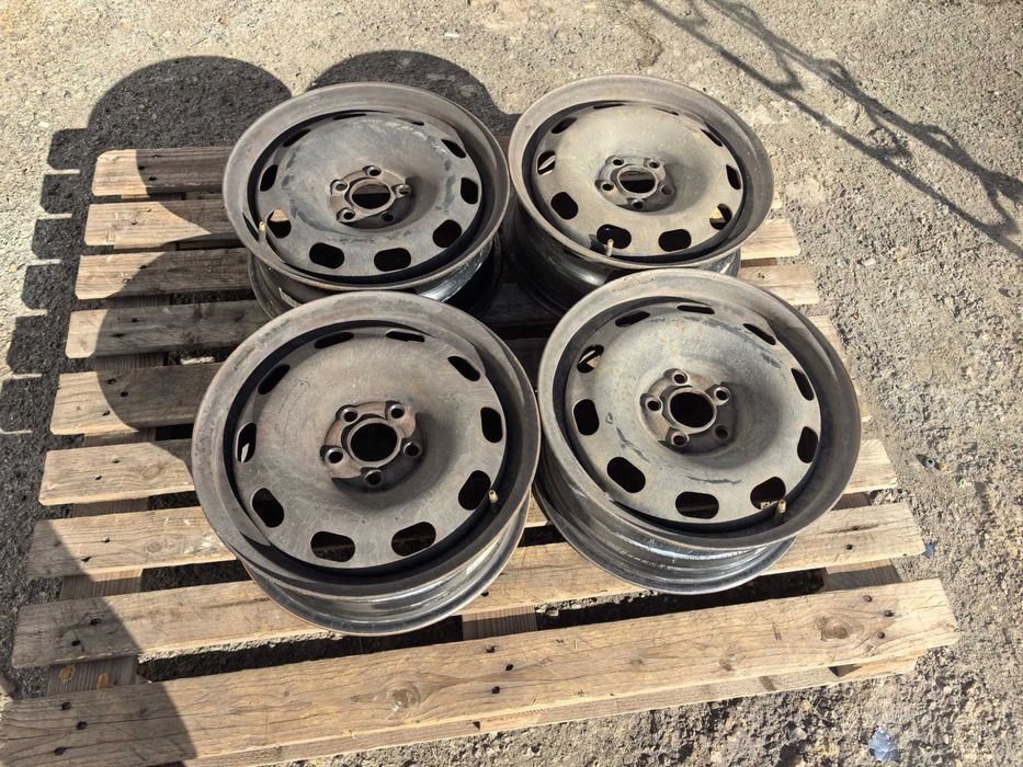 15 цола 5 х 100 мм Фолксваген / Ауди / Шкода / Сеат - 6 Инча / ЕТ 38