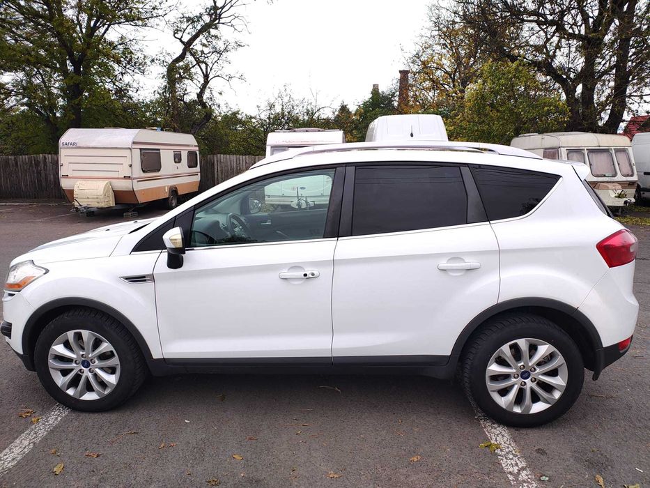 Vand Ford Kuga 4x4, 163cp, 2011, la pret corect!
