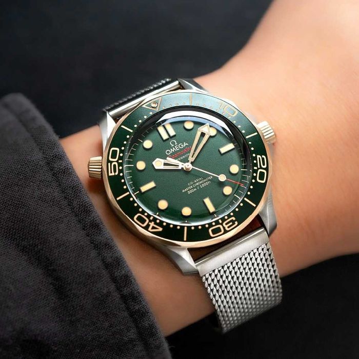 Мъжки Часовници Seamaster Diver 300M зелено