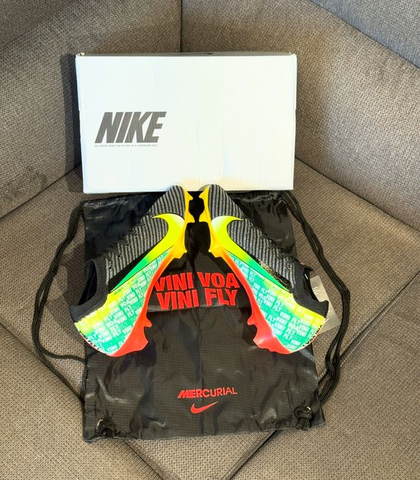Бутонки Nike Mercirial Vapor 16 ЛИМИТИРАНА СЕРИЯ