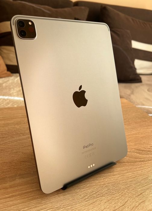 iPad Pro 11" (4th Gen, 2022, M2, 256GB, Wi-Fi)