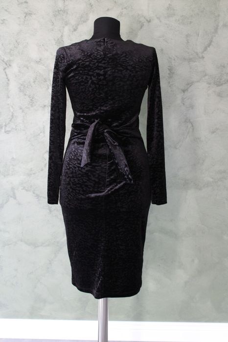 Rochie catifea neagră