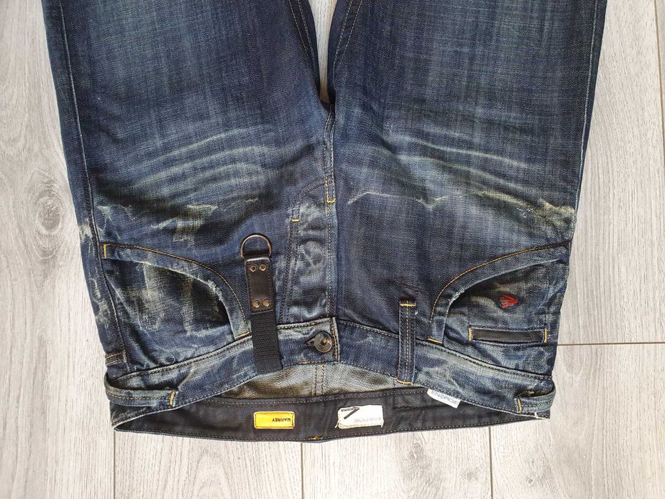 Blugi ENERGIE "Marrey" - Marime W32 L32 (Talie 88 cm)