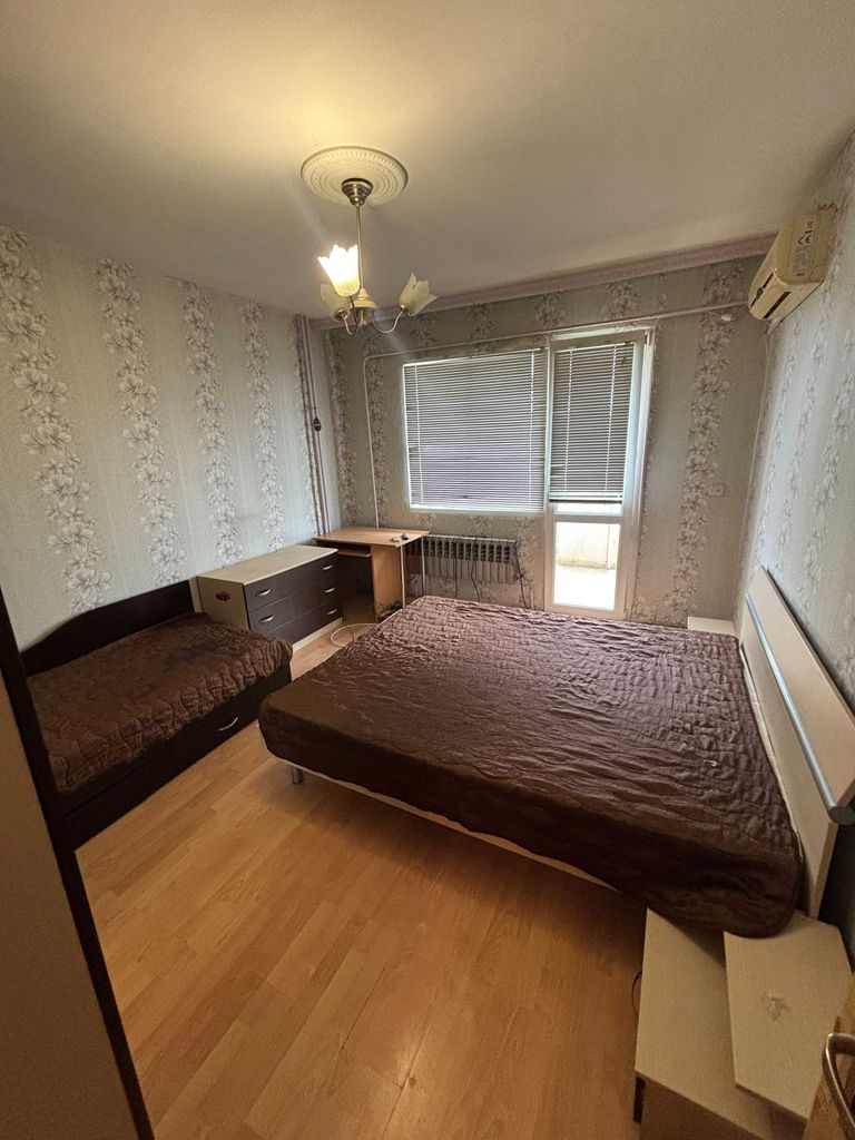 Продава се Двустаен апартамент в Плевен, Дружба 2 - 71 кв.м за 1296 €/кв.м - Снимка #12