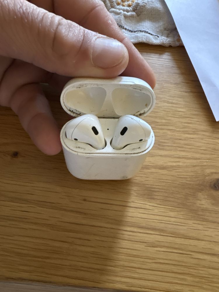 Airpods2 безжични слушалики за iphone