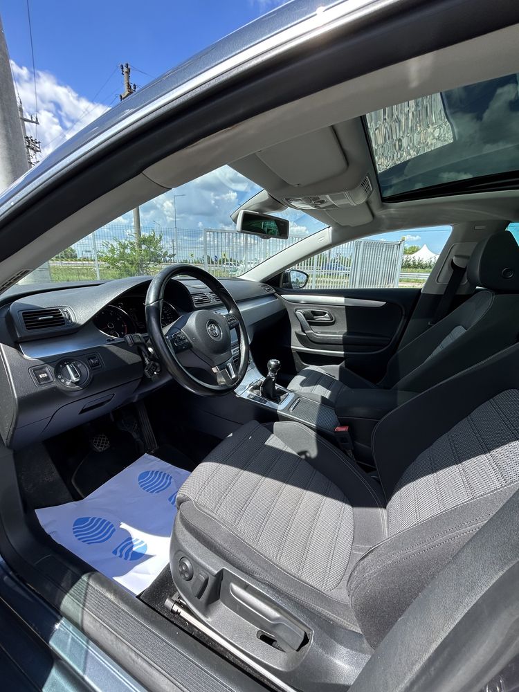 VW Passat CC/panoramic/bi-xenon/carlig remorcare