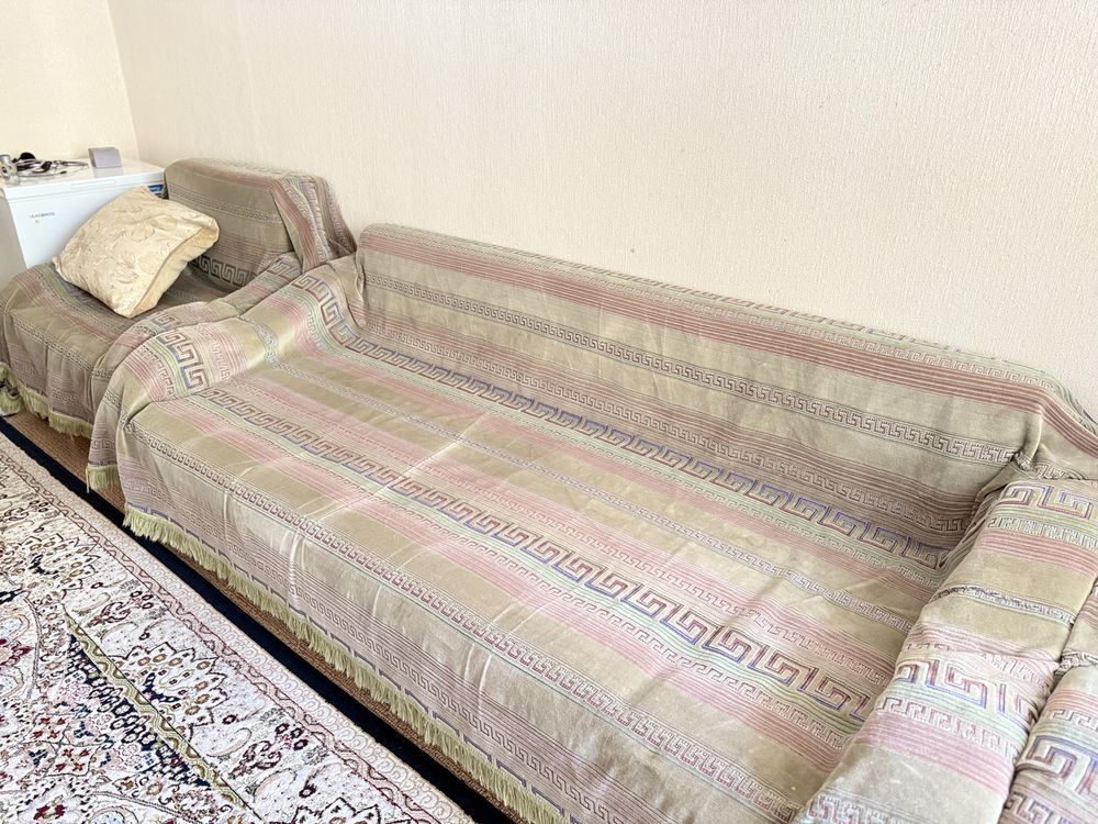 Продается диван и кресло