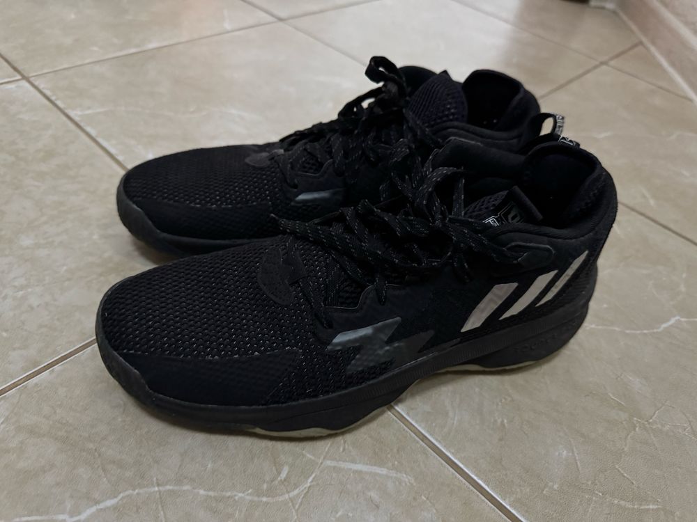 Баскетболни обувки Adidas Dame 8 Admit One Black