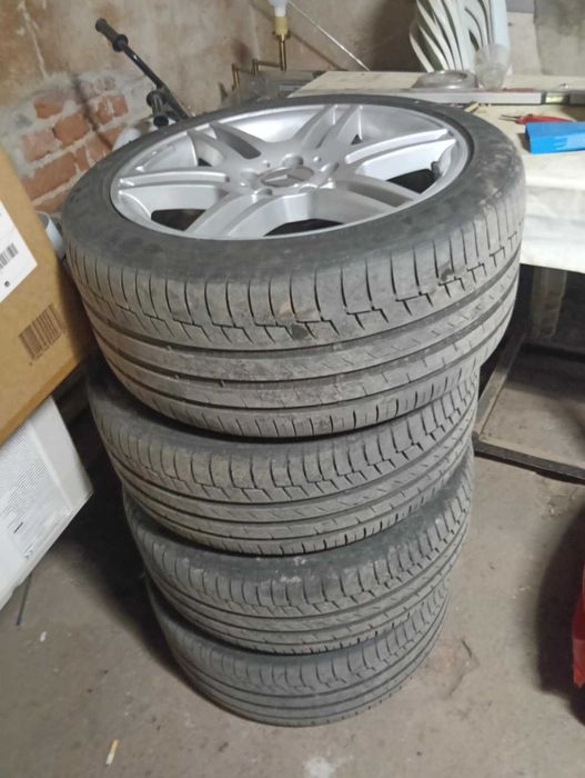 Продават се джанти Мерцедес