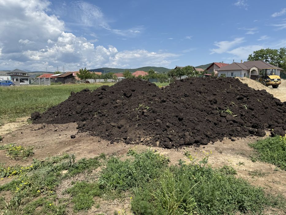 Vand pamant negru zona sebes alba si pămănt de umplutură