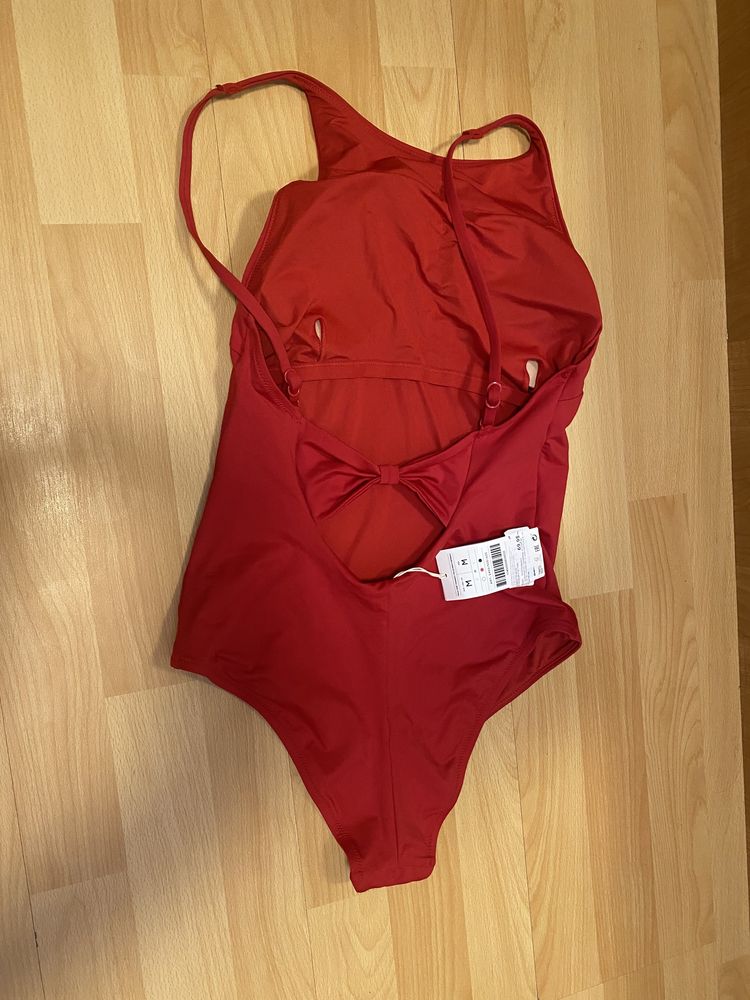 бански OYSHO Calvin Klein S,Ganni горнище,сутиени Victoria’s secret