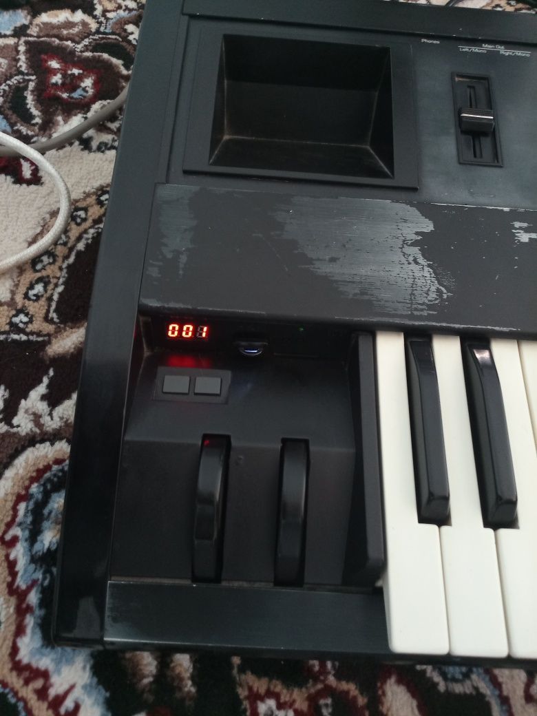 Ensoniq ts10 1994 yil