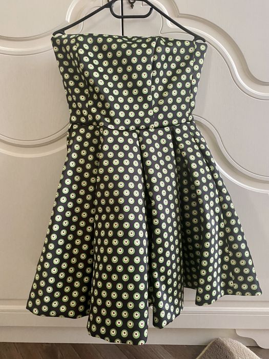 Елегантна рокля