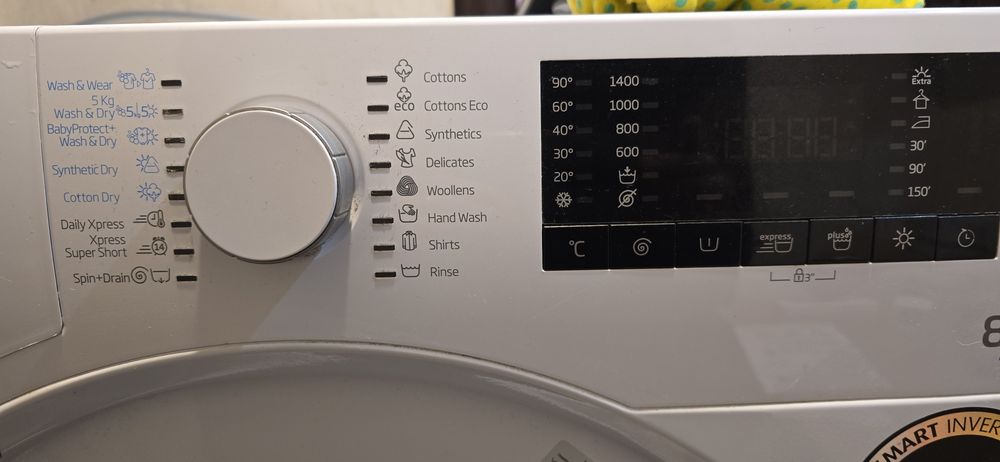 Masina spălat cu uscător Beko