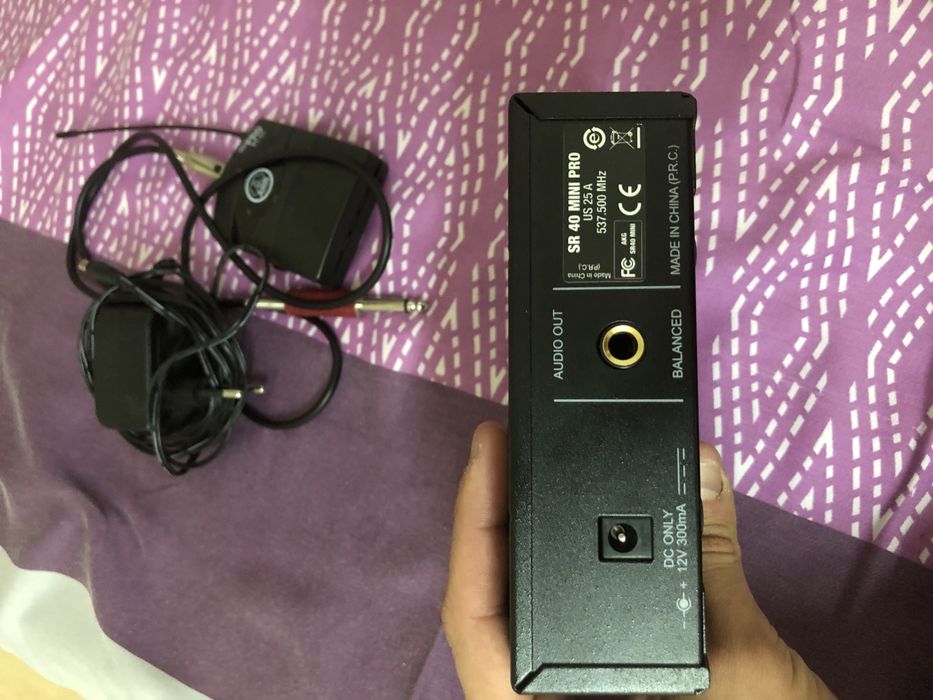 Reciever AKG sr40 mini pro