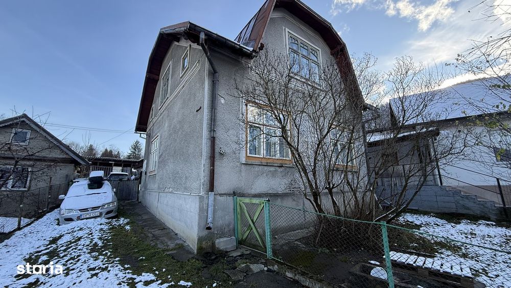 Casă P+M și teren 800 mp zonă centrală