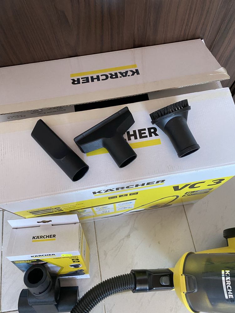 Karcher VC3 Прахосмукачка с кабел