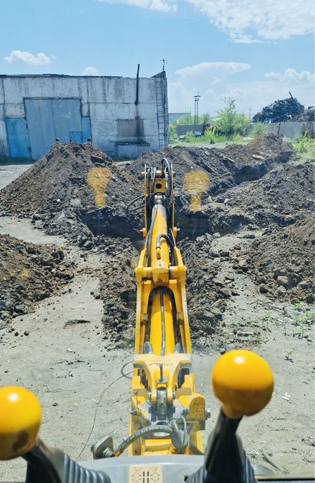 Экскаватор, погрузчик, петушок, септик сделаем сегодня, эксковатор