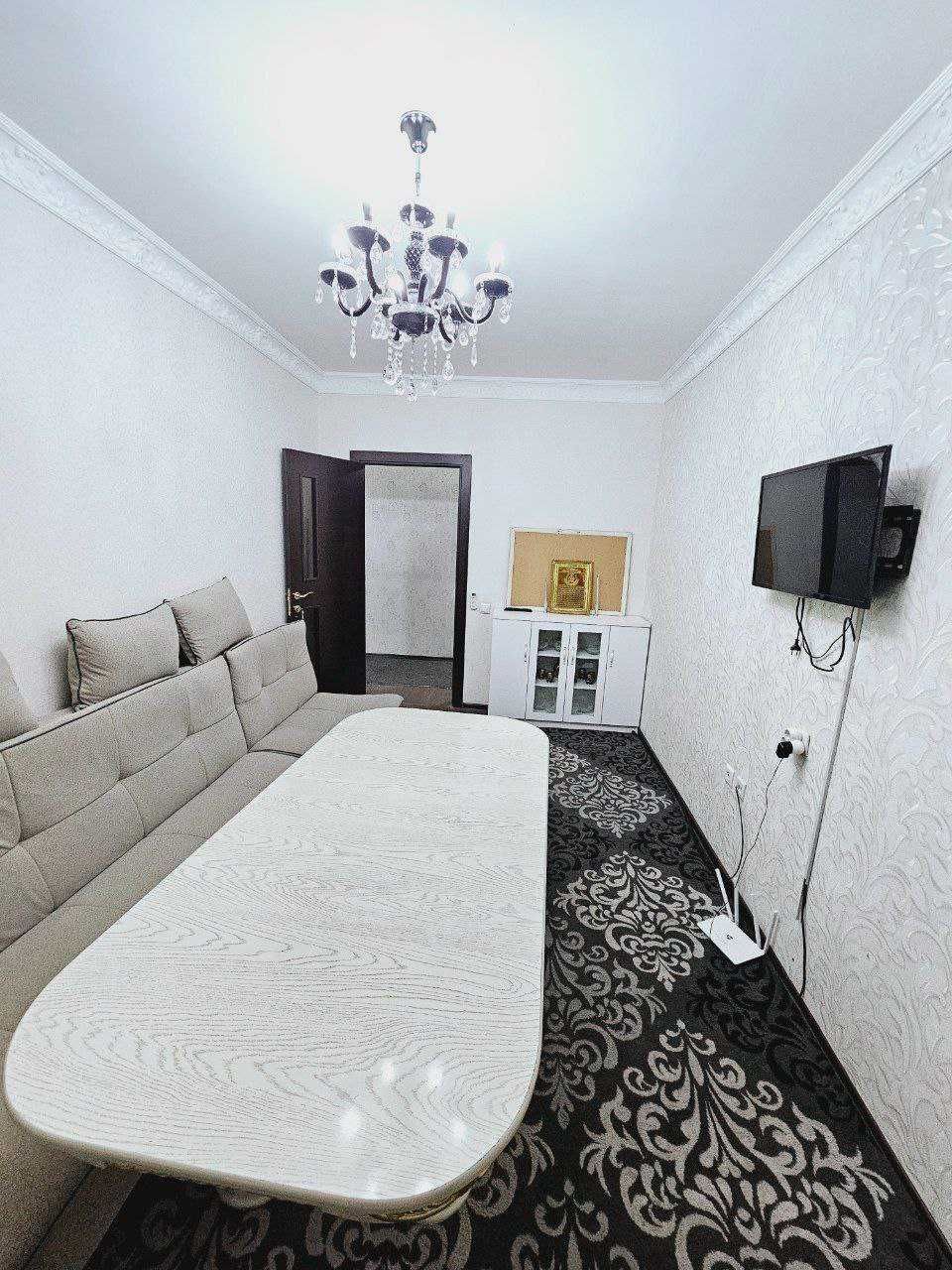 Сергели 5А мавзесида Узгариш метро ёнида кизларга квартира без маклера
