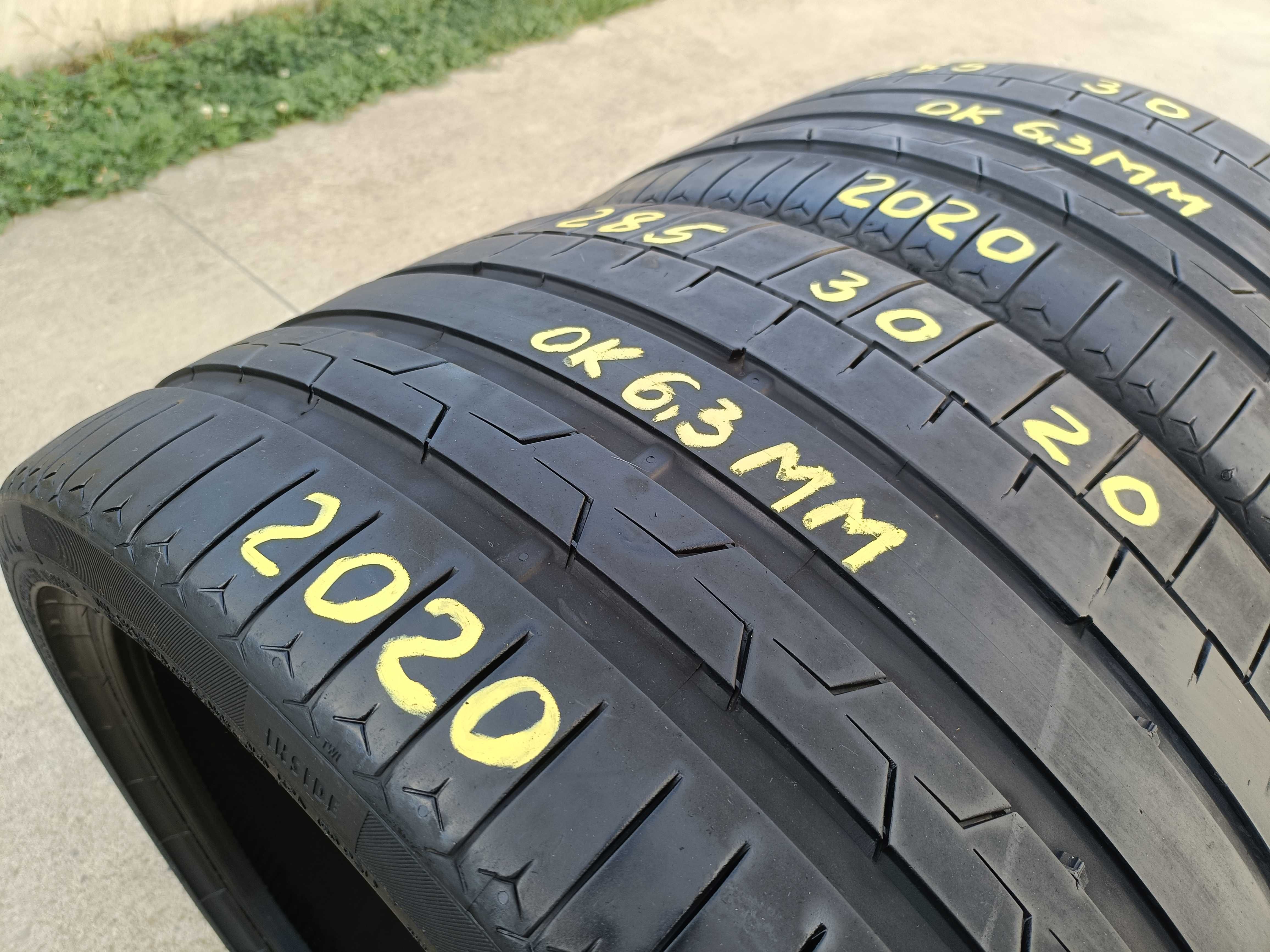 Doua anvelope de vara 285 30 20 continental sportcontact 6