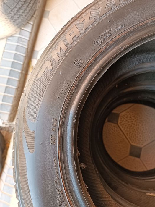 165 70 R13 Mazzini balon Sotiladi Holati ideal
