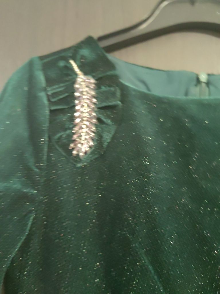 Vand rochie de catifea Viada