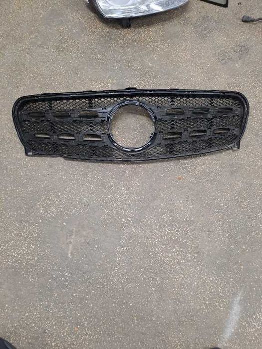 Grila radiator originala Mercedes GLA Class X156 an 2014-2020