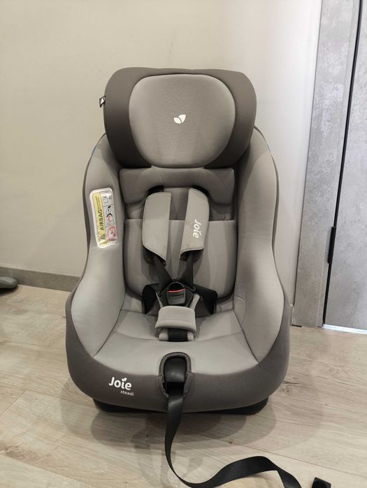 Продам автокресло Joie 0-18 кг