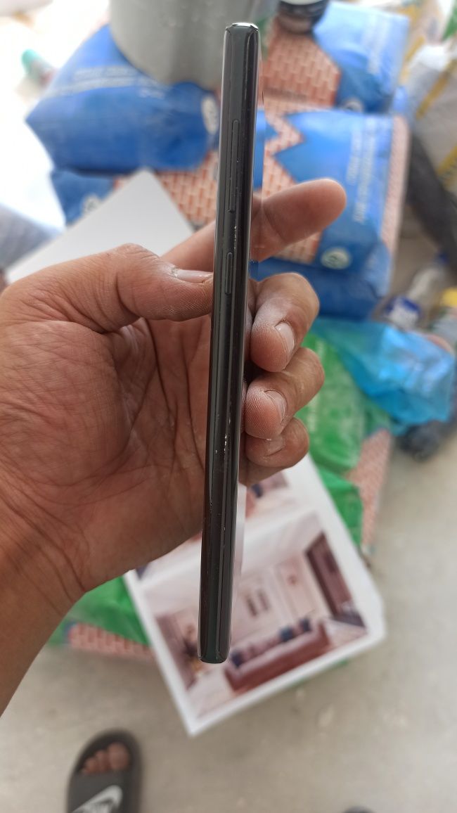 Samsung Note 9 128/6 Srochna sotiladi