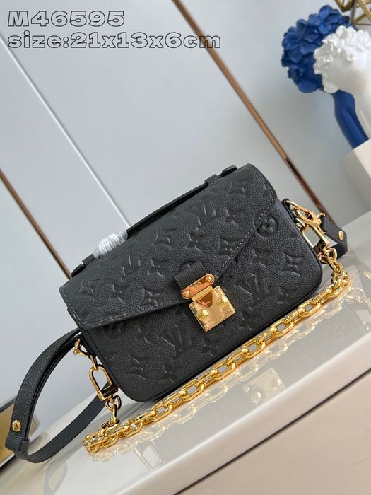 Geanta Louis Vuitton Metis, tip Premium