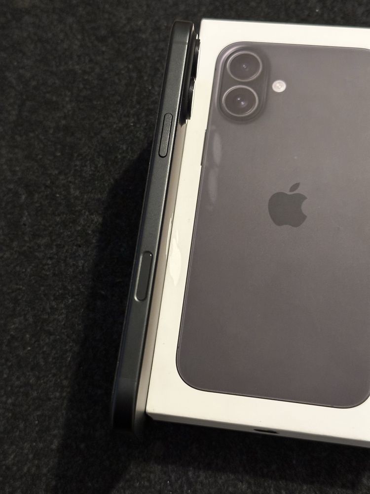 НОВ ! Apple Iphone 16 Plus , 256 gb , ГАРАНЦИОНЕН