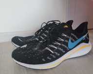 Nike air max zoom Vomero 45.5