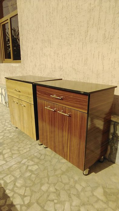 Тумбочка кухня учун