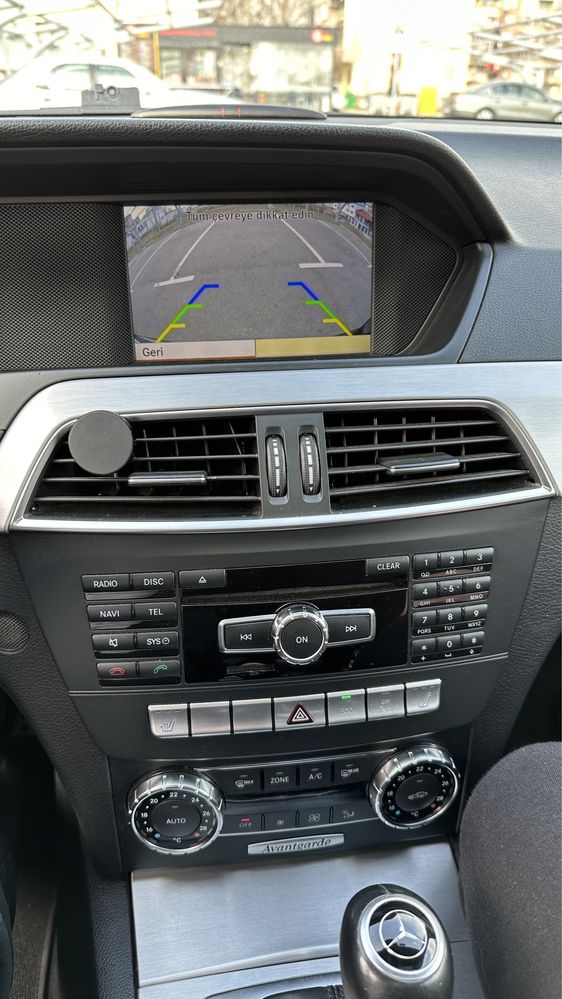 Mercedes c250 7G+ kamera harman/kardon